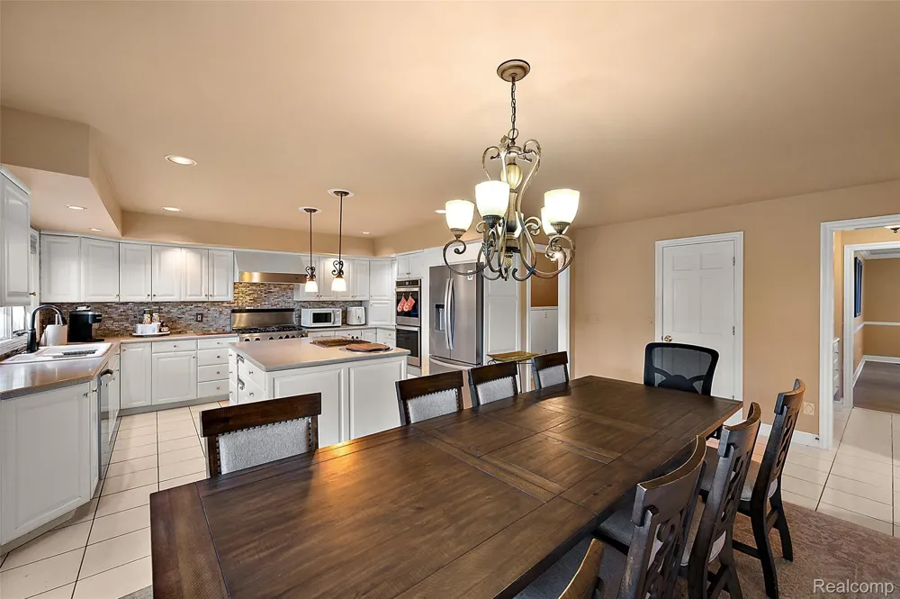 17840 Christine Boulevard Clinton Charter Township, MI 48038