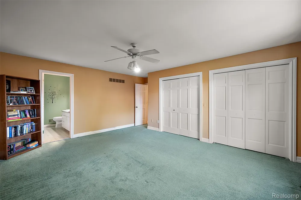 17840 Christine Boulevard Clinton Charter Township, MI 48038