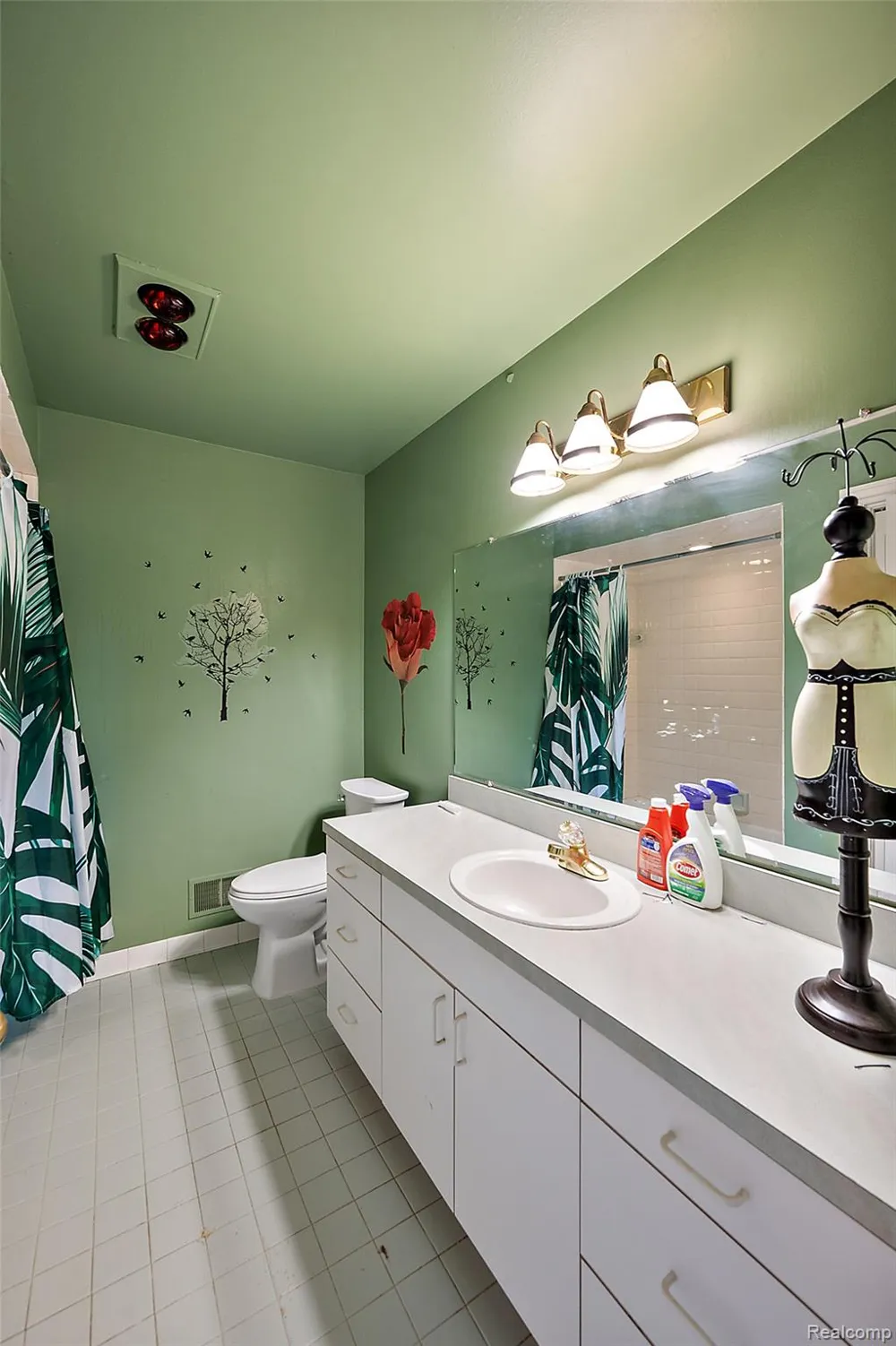 17840 Christine Boulevard Clinton Charter Township, MI 48038
