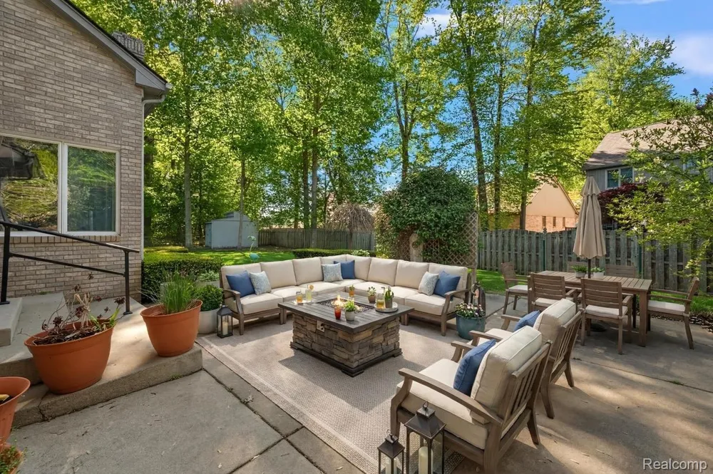17840 Christine Boulevard Clinton Charter Township, MI 48038