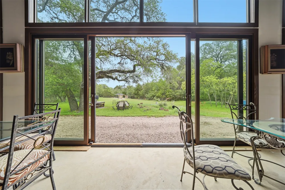 169 Ann Powell Road Smithville, TX 78957
