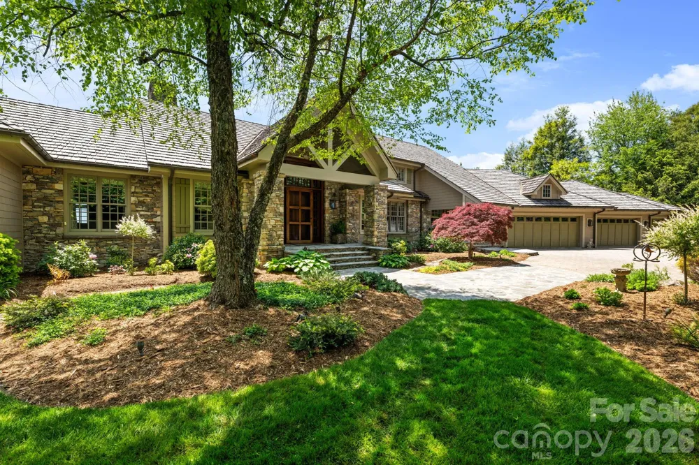 1938 Main Street Blowing Rock, NC 28605