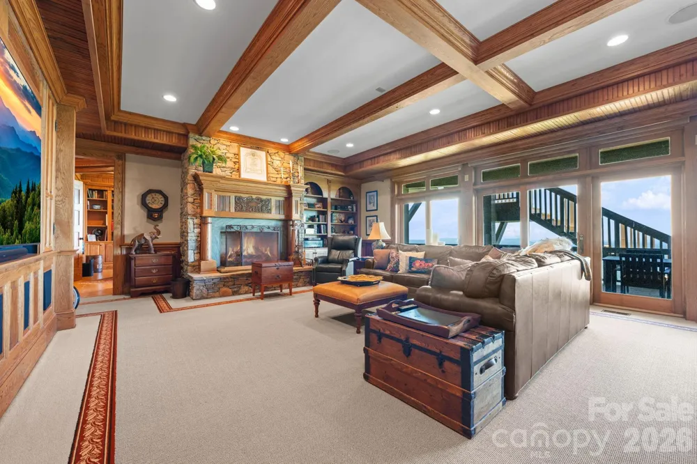 1938 Main Street Blowing Rock, NC 28605
