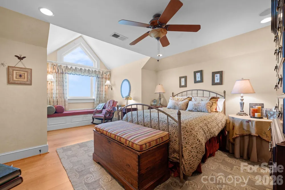 1938 Main Street Blowing Rock, NC 28605