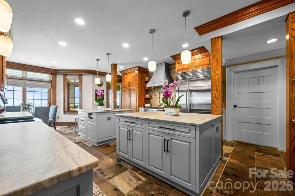 1938 Main Street Blowing Rock, NC 28605