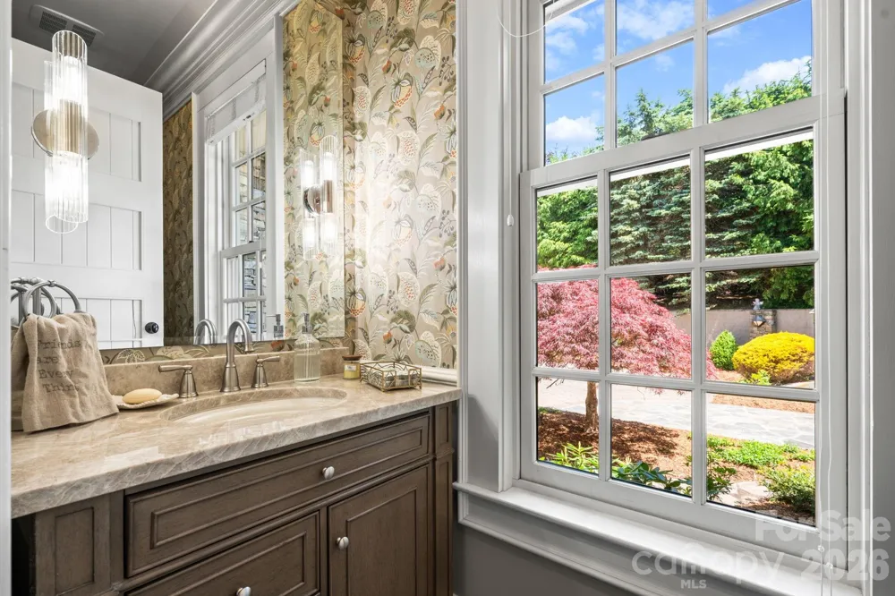 1938 Main Street Blowing Rock, NC 28605