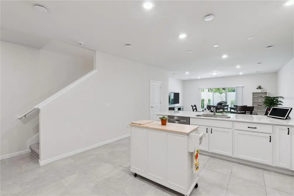 1995 CANNY COVE Winter Park, FL 32792