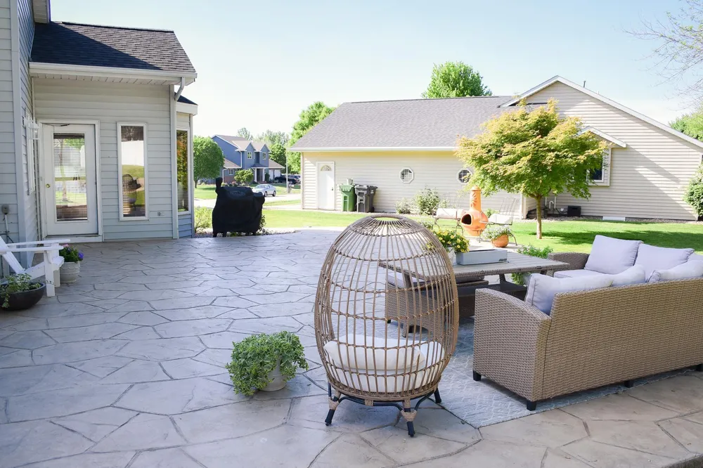 885 Briarwood Drive Worthington, MN 56187