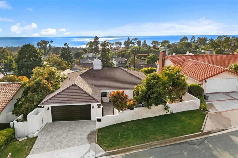 1629 Via Zurita Palos Verdes Estates, CA 90274