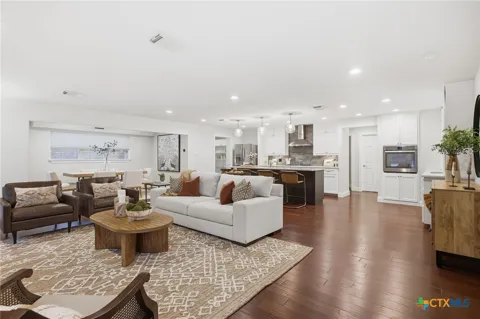 304 Hub Drive
