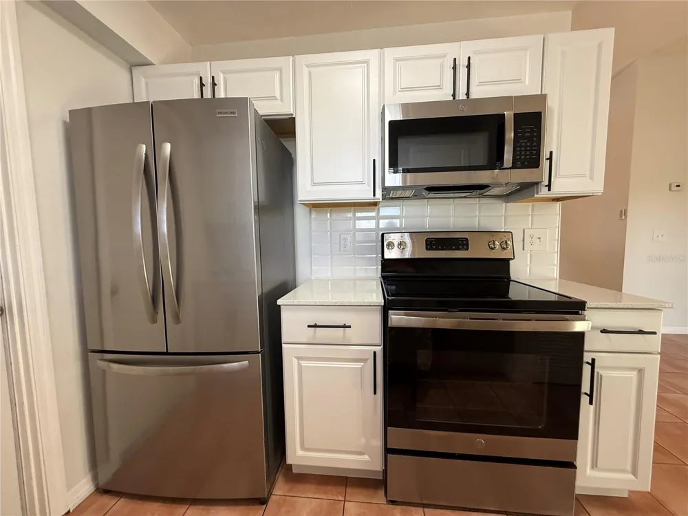 7320 ANSTEAD CIRCLE Orlando, FL 32810
