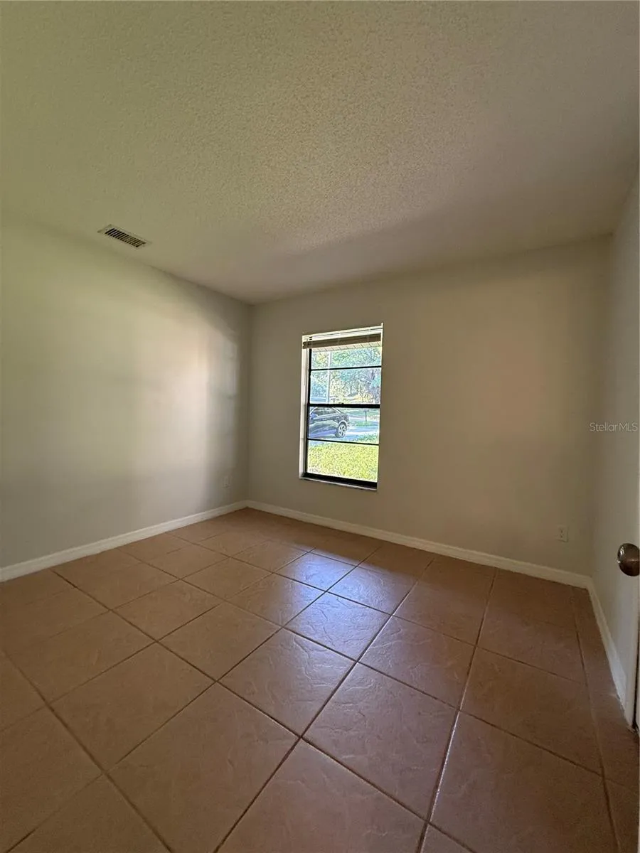 7320 ANSTEAD CIRCLE Orlando, FL 32810