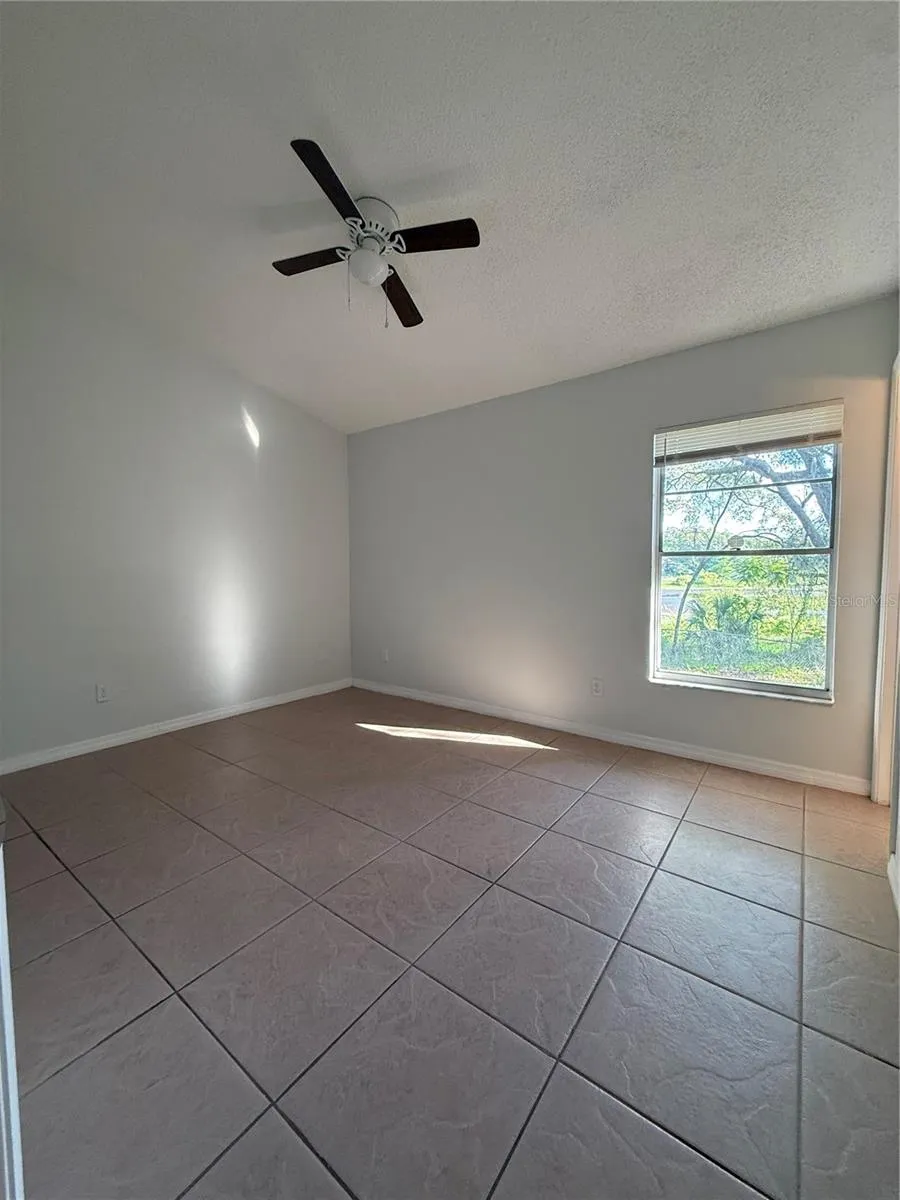 7320 ANSTEAD CIRCLE Orlando, FL 32810