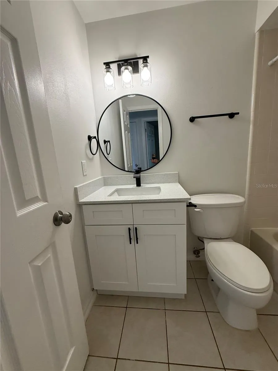7320 ANSTEAD CIRCLE Orlando, FL 32810