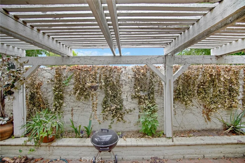 12168 Mount Vernon #47 Grand Terrace, CA 92313