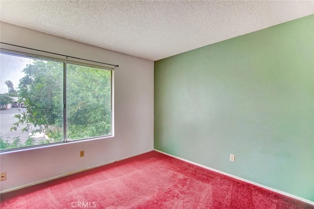 12168 Mount Vernon #47 Grand Terrace, CA 92313