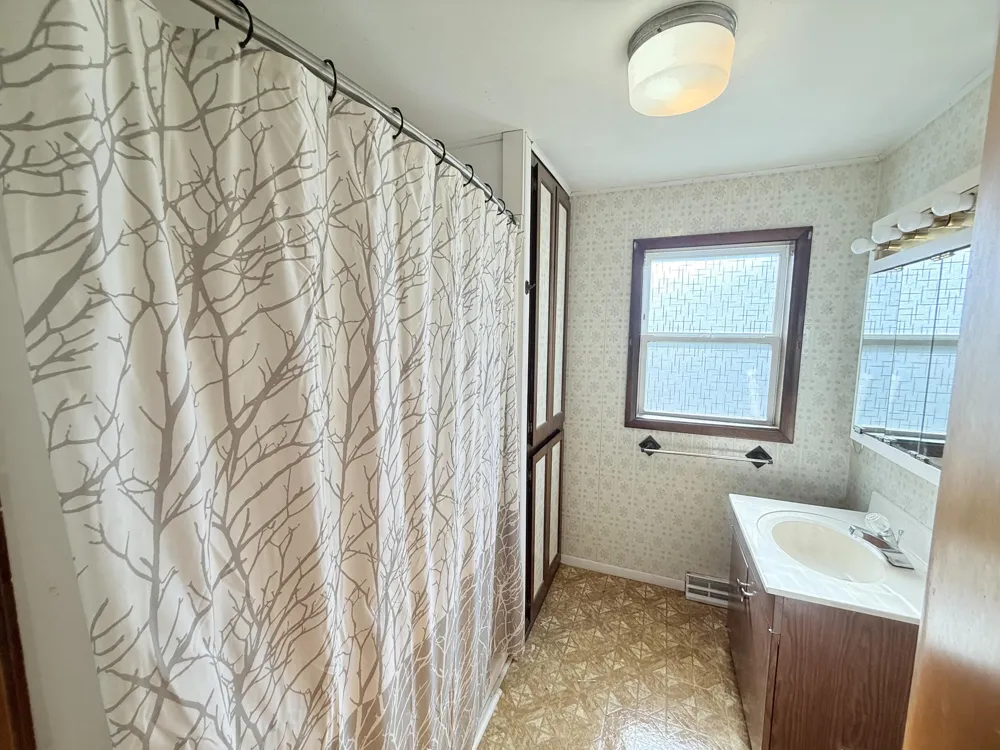 3106 W Stanton Road Stanton, MI 48888