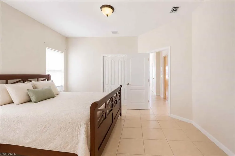 166 Pine Cone Avenue Montura Ranches, FL 33440