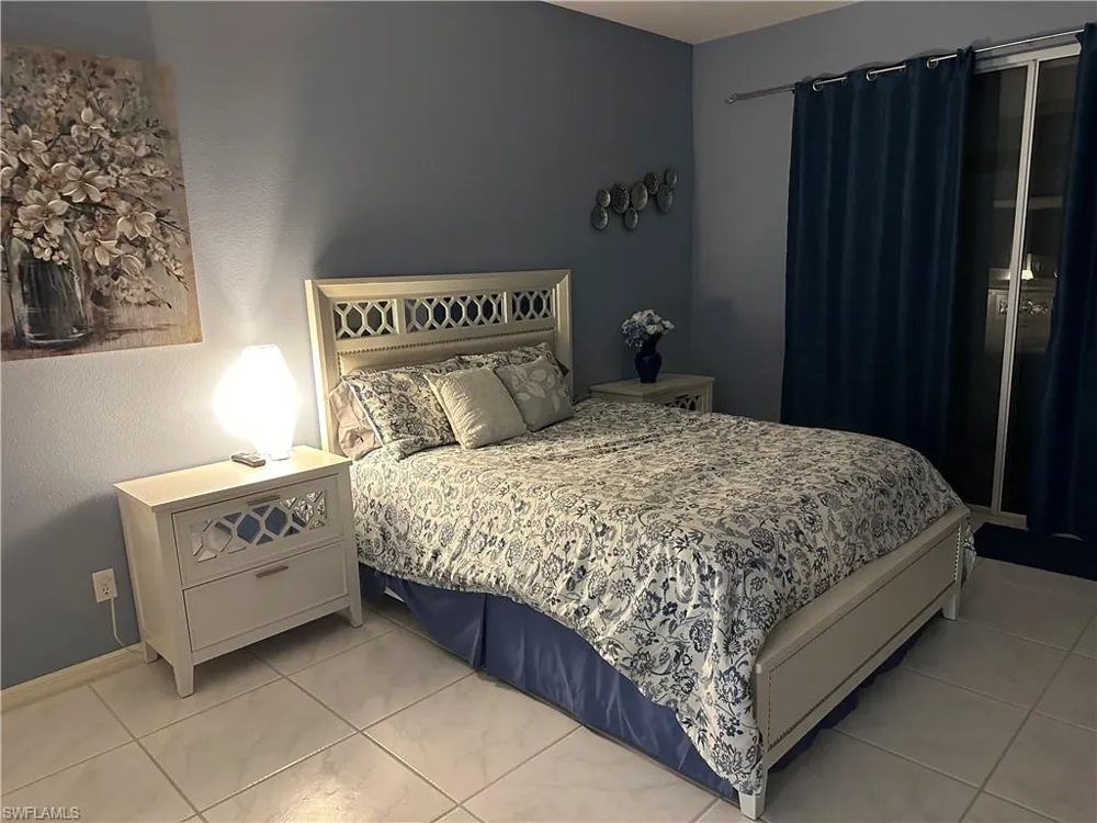 8564 Fairway BEND Estero, FL 33967