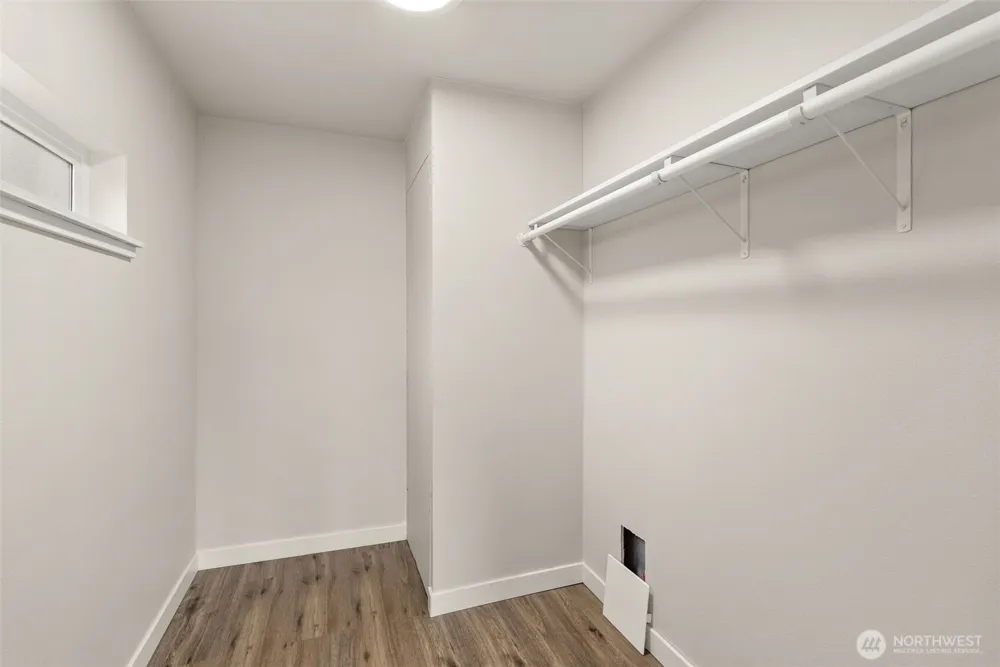 1642 State Route 105 Grayland, WA 98547