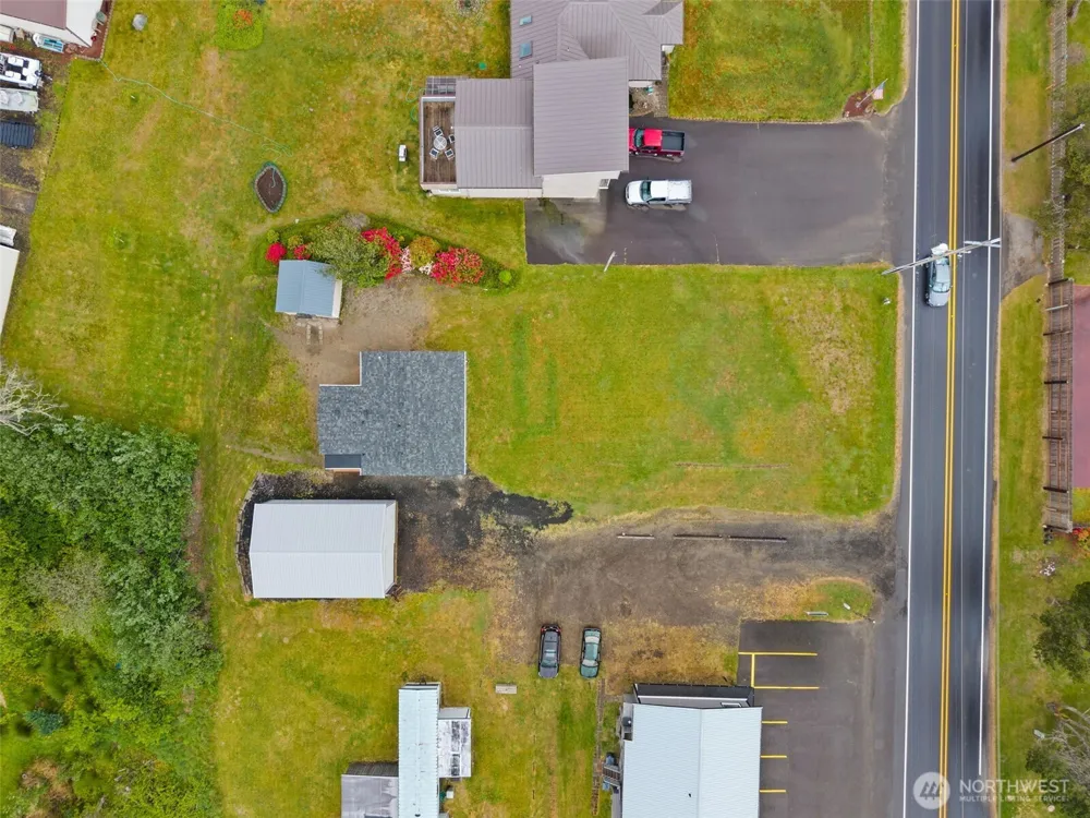 1642 State Route 105 Grayland, WA 98547