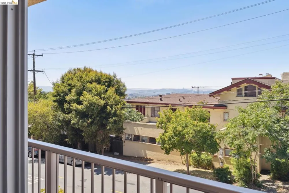 2 Panoramic Way #105 Berkeley, CA 94704