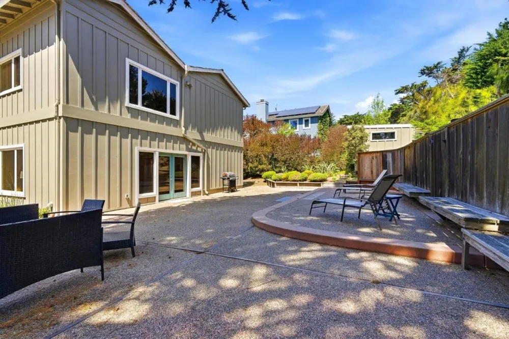 142 Carmel Riviera Drive Carmel, CA 93923