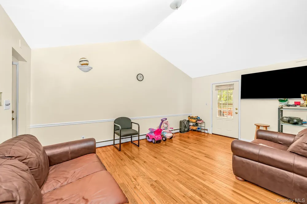 103 Gates Avenue Central Islip, NY 11722