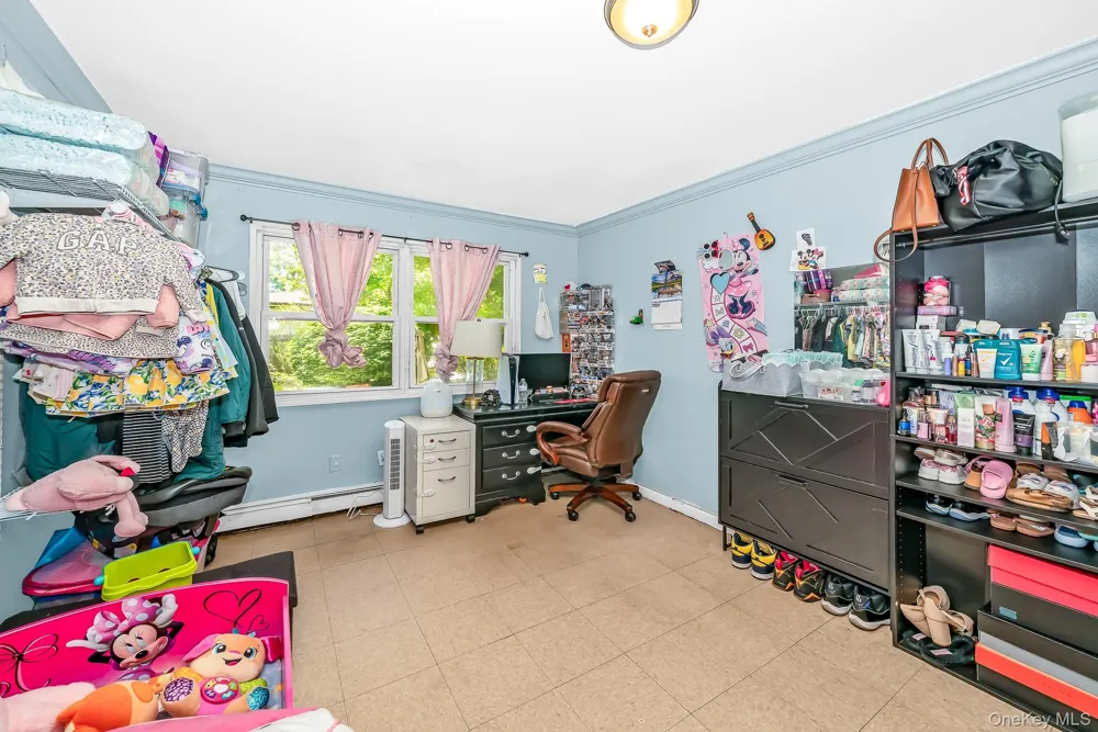 103 Gates Avenue Central Islip, NY 11722