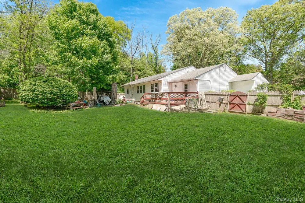 103 Gates Avenue Central Islip, NY 11722