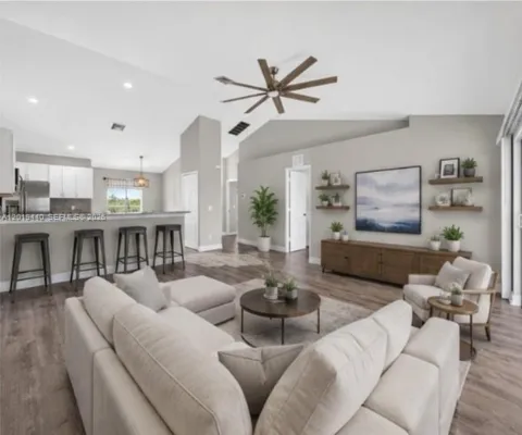 409 NE 25th Ter