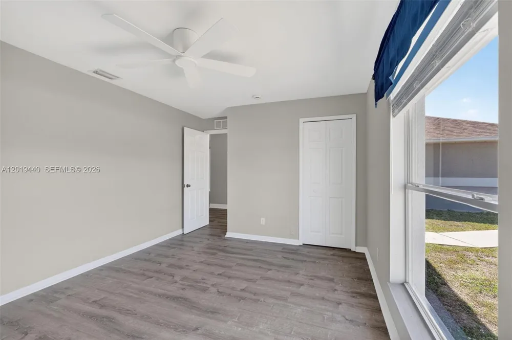 409 NE 25th Ter Cape Coral, FL 33909