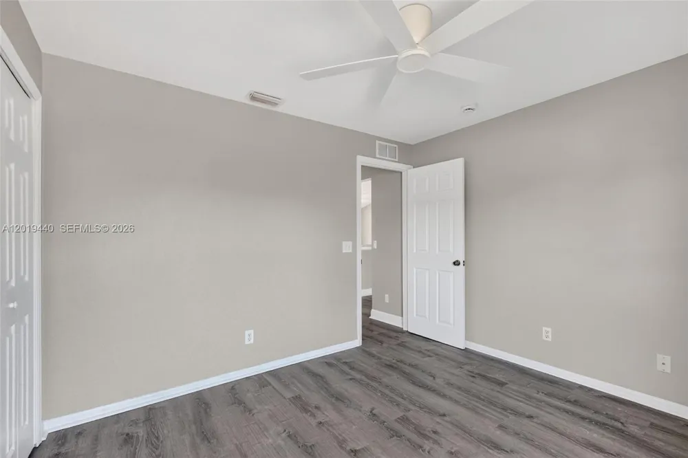 409 NE 25th Ter Cape Coral, FL 33909