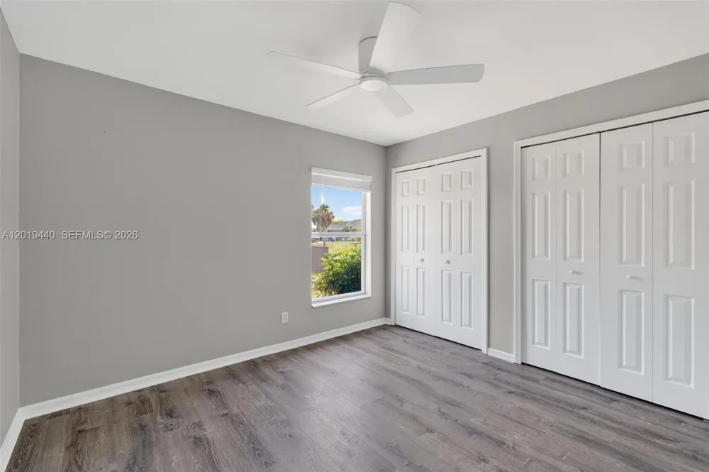 409 NE 25th Ter Cape Coral, FL 33909