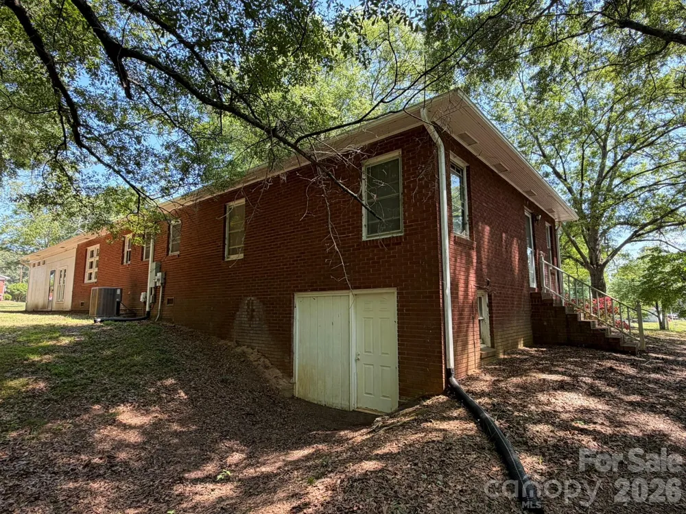382 Alexis High Shoals Road Dallas, NC 28034