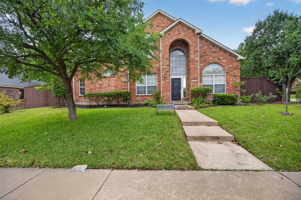 5314 Somerset Drive Rowlett, TX 75089