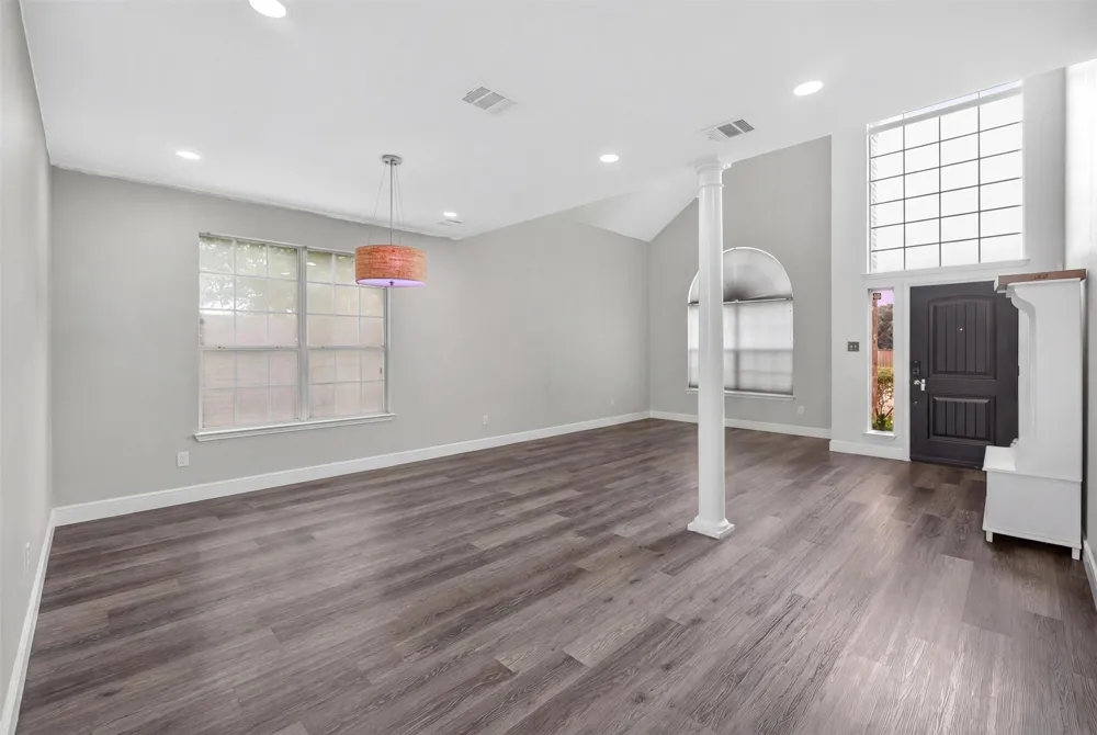 5314 Somerset Drive Rowlett, TX 75089