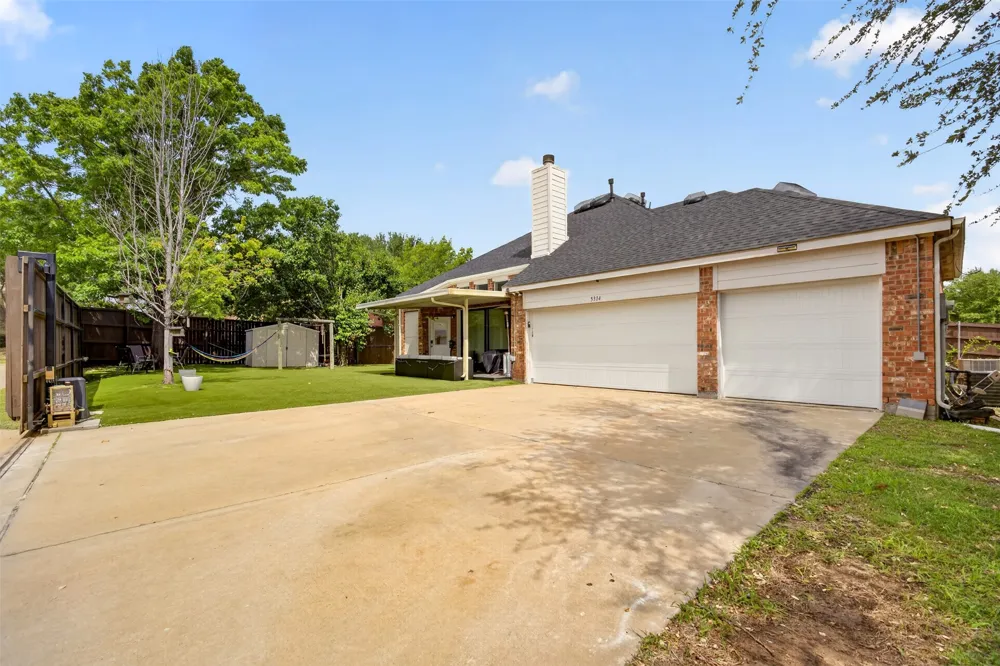 5314 Somerset Drive Rowlett, TX 75089