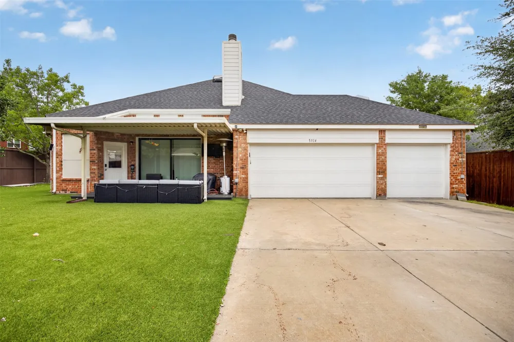 5314 Somerset Drive Rowlett, TX 75089