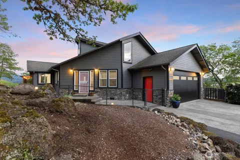 72 Bluff Road