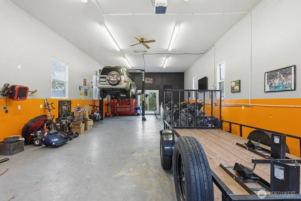 72 Bluff Road Kelso, WA 98626