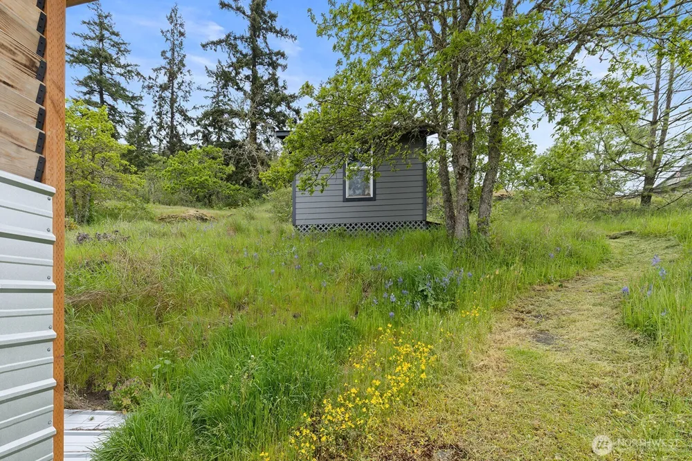 72 Bluff Road Kelso, WA 98626