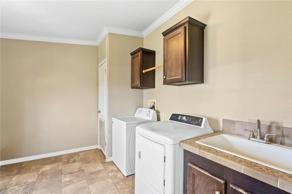3249 County Road 308 Orange Grove, TX 78372