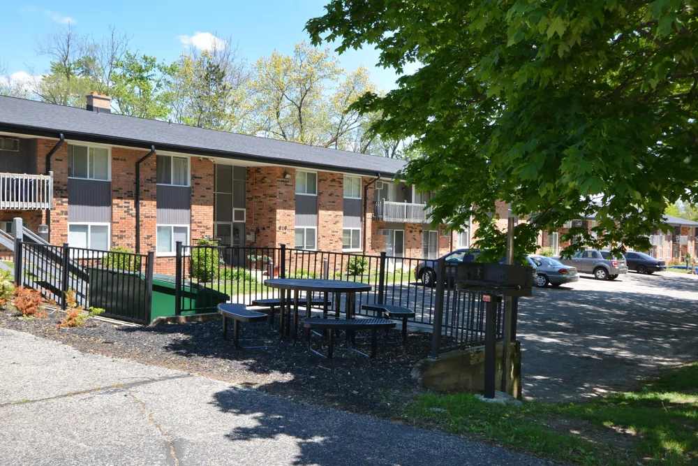 616 Lynn Avenue #23 Kalamazoo, MI 49008