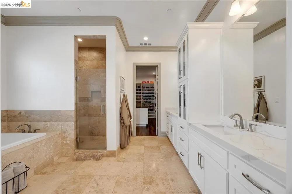 1976 Oak Creek Copperopolis, CA 95228