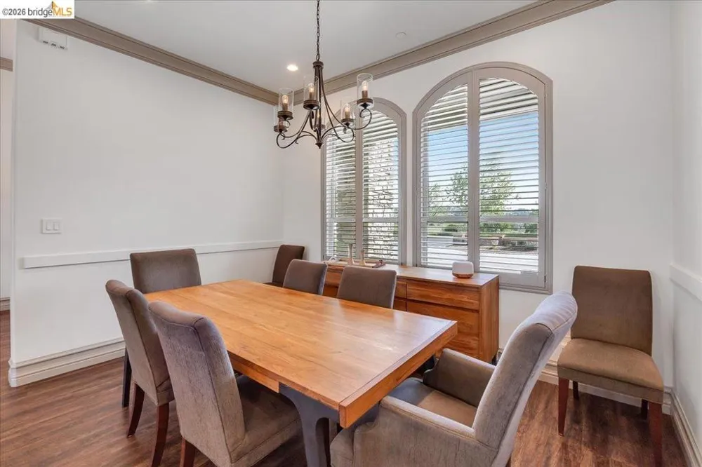 1976 Oak Creek Copperopolis, CA 95228
