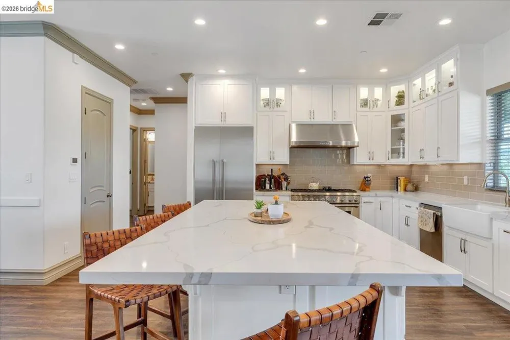 1976 Oak Creek Copperopolis, CA 95228