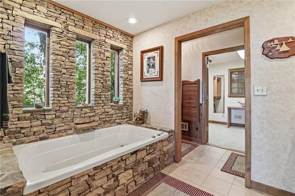 1115 Wild Turkey Bluff Big Canoe, GA 30143