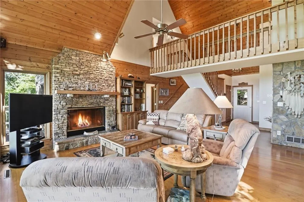 1115 Wild Turkey Bluff Big Canoe, GA 30143