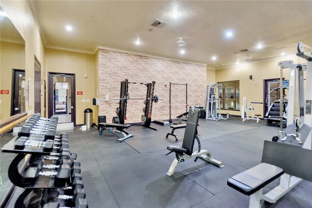 2010 E PALM AVE #15306 Tampa, FL 33605